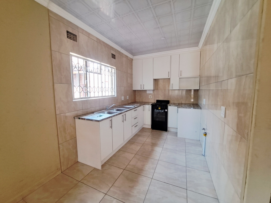 To Let 2 Bedroom Property for Rent in Mayberry Park Gauteng