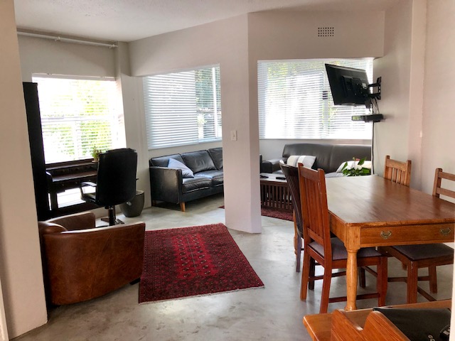 To Let 1 Bedroom Property for Rent in Illovo Gauteng