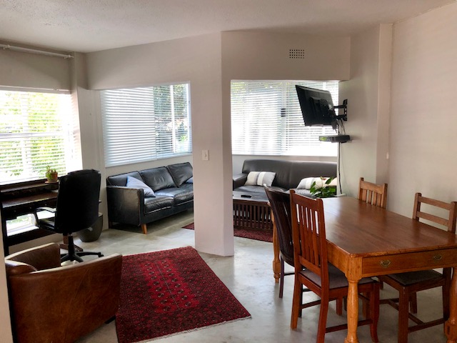 To Let 1 Bedroom Property for Rent in Illovo Gauteng