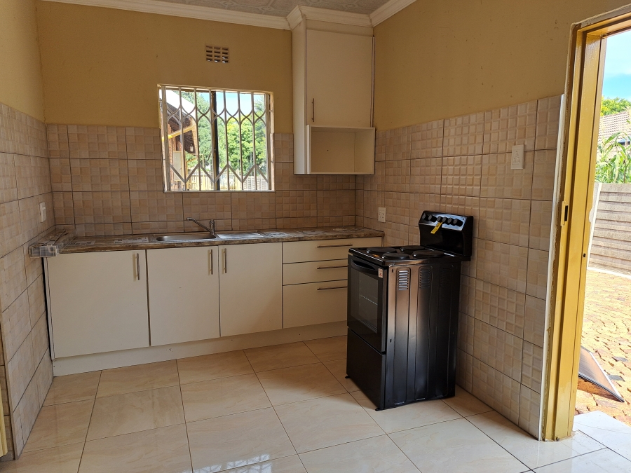 To Let 1 Bedroom Property for Rent in Mayberry Park Gauteng