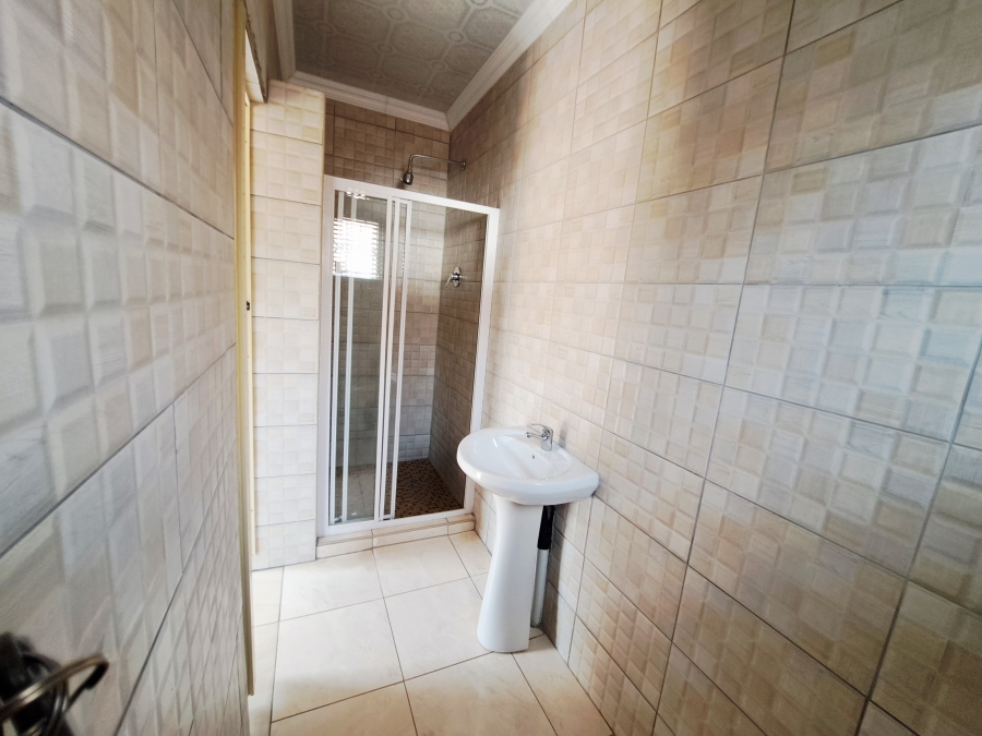To Let 1 Bedroom Property for Rent in Mayberry Park Gauteng