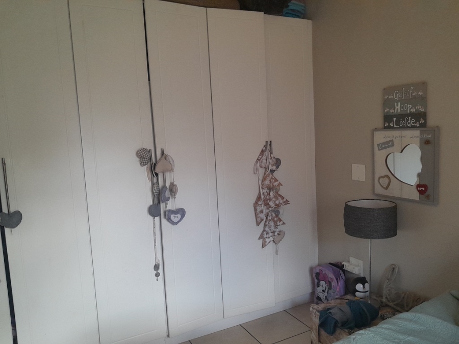 2 Bedroom Property for Sale in Brackenhurst Gauteng