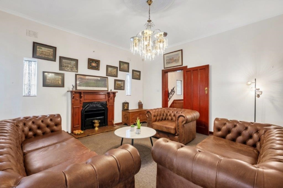 6 Bedroom Property for Sale in Parkview Gauteng