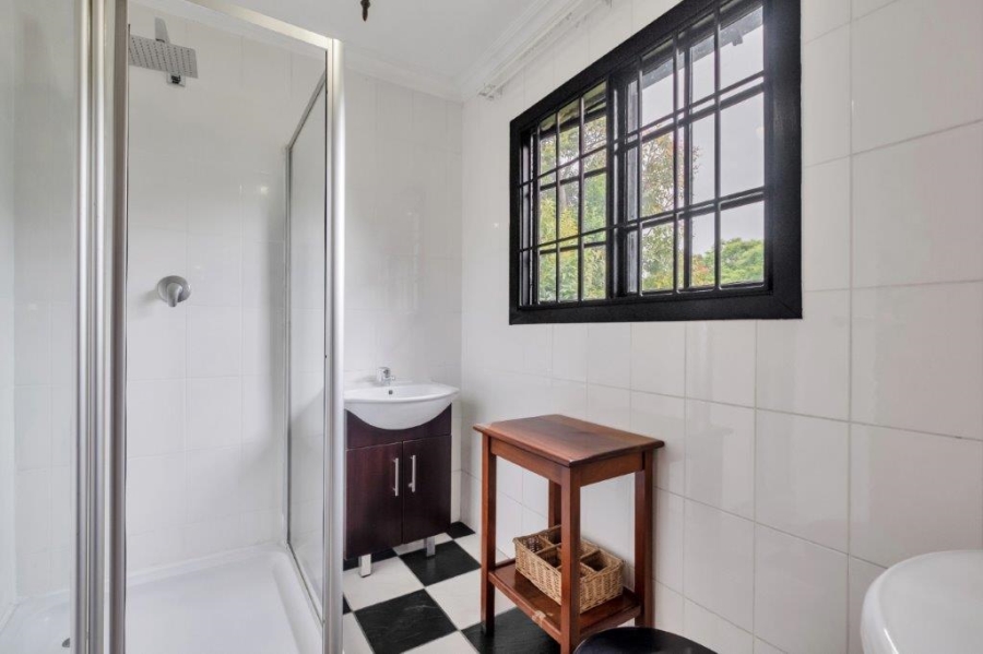 6 Bedroom Property for Sale in Parkview Gauteng