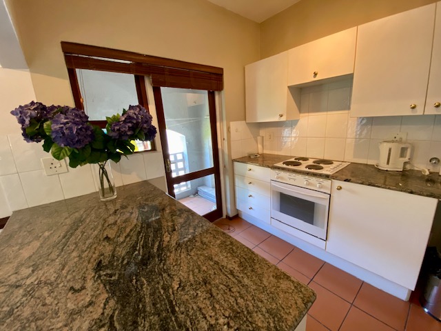 To Let 1 Bedroom Property for Rent in Dunkeld Gauteng