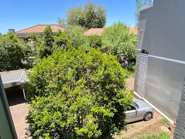 To Let 1 Bedroom Property for Rent in Dunkeld Gauteng