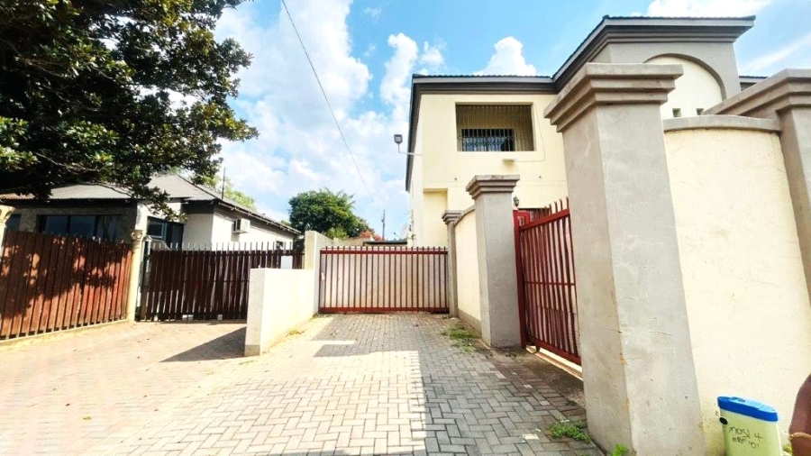 12 Bedroom Property for Sale in Capital Park Gauteng