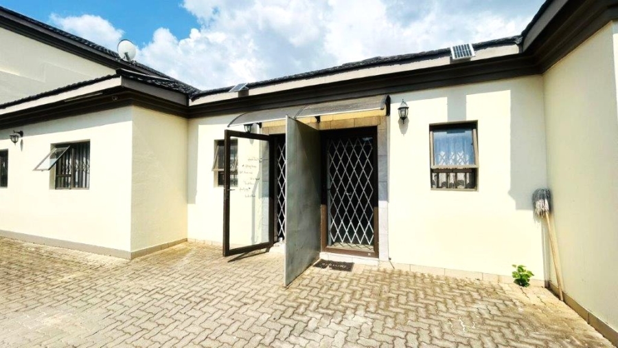 12 Bedroom Property for Sale in Capital Park Gauteng