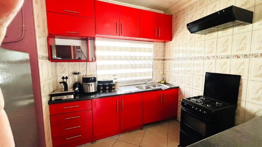 12 Bedroom Property for Sale in Capital Park Gauteng