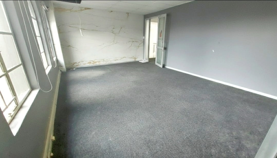 Commercial Property for Sale in Midridge Park Gauteng