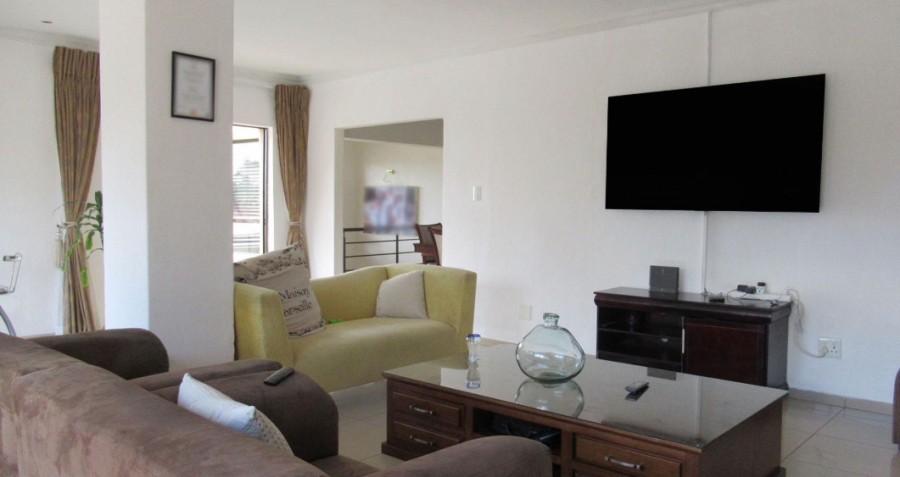 5 Bedroom Property for Sale in Horison Park Gauteng