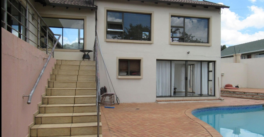 5 Bedroom Property for Sale in Horison Park Gauteng