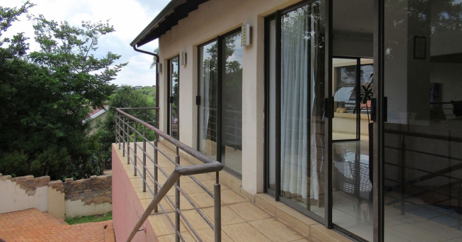 5 Bedroom Property for Sale in Horison Park Gauteng