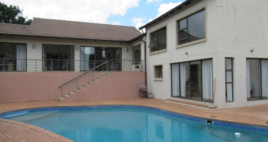 5 Bedroom Property for Sale in Horison Park Gauteng
