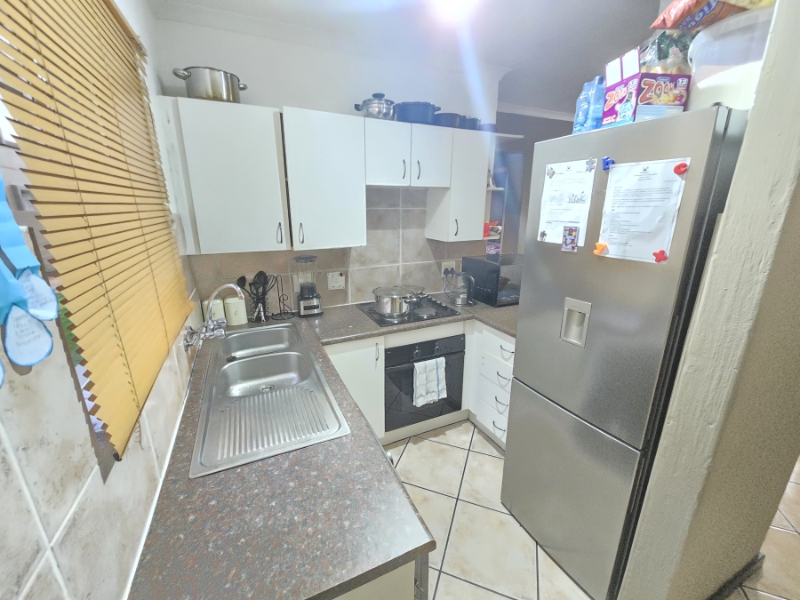 To Let 2 Bedroom Property for Rent in Wilgeheuwel Gauteng