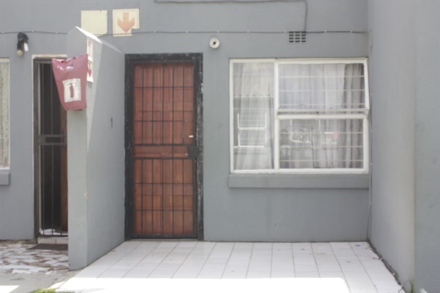 To Let 3 Bedroom Property for Rent in Naturena Gauteng