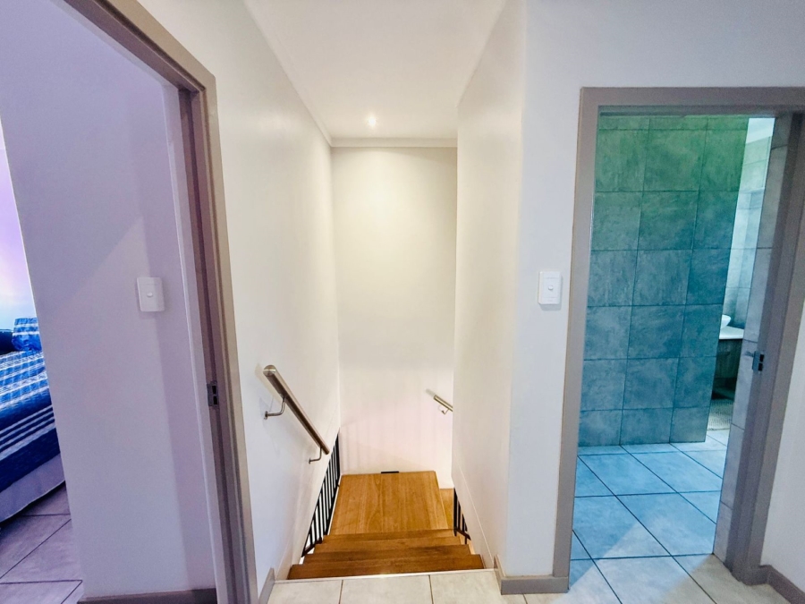 3 Bedroom Property for Sale in Karenpark Gauteng