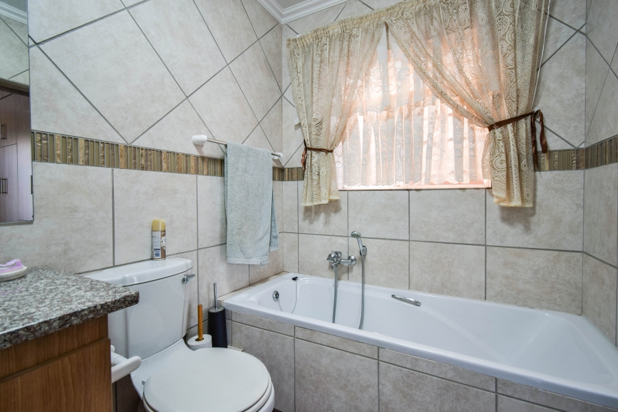 3 Bedroom Property for Sale in Montana Gauteng