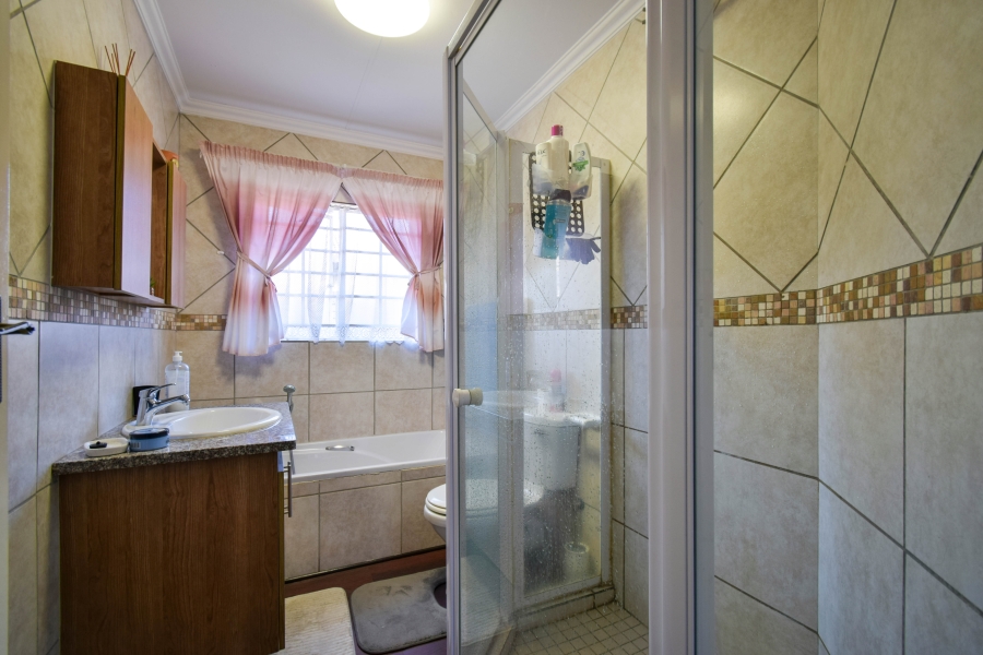 3 Bedroom Property for Sale in Montana Gauteng