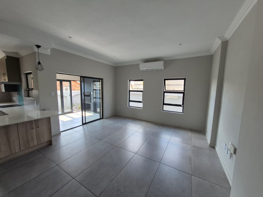 To Let 3 Bedroom Property for Rent in Magalieskruin Gauteng