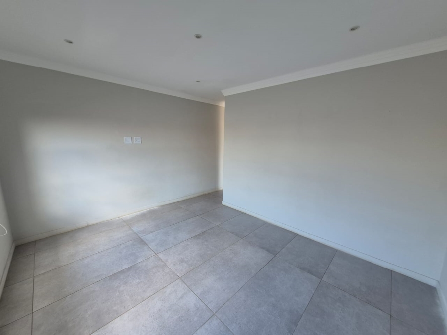 To Let 3 Bedroom Property for Rent in Magalieskruin Gauteng