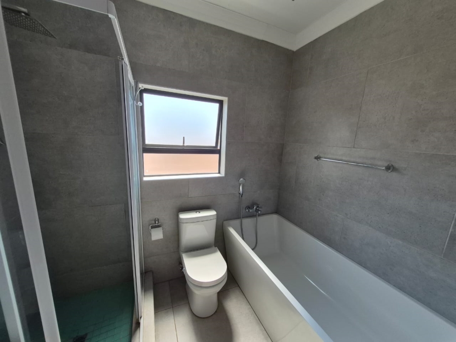 To Let 3 Bedroom Property for Rent in Magalieskruin Gauteng