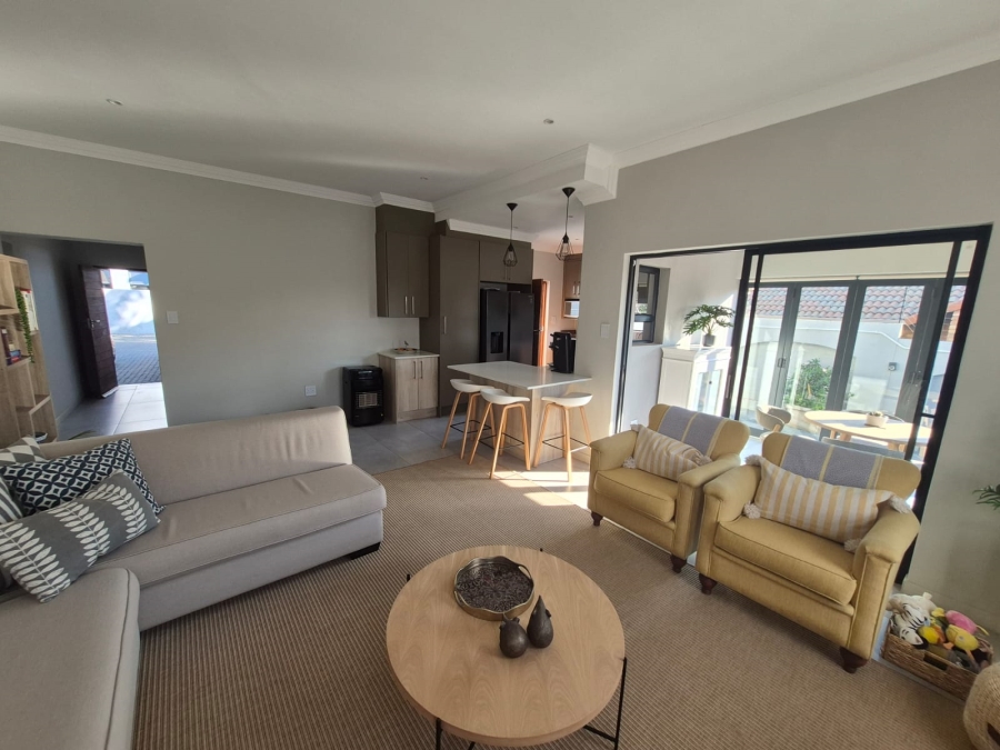 To Let 3 Bedroom Property for Rent in Magalieskruin Gauteng