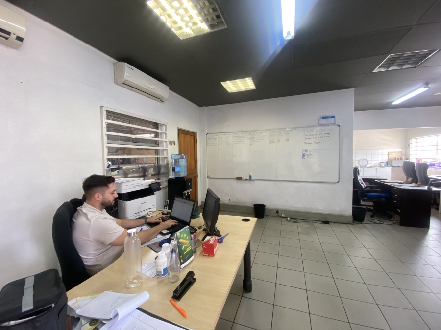 To Let commercial Property for Rent in Spartan Gauteng