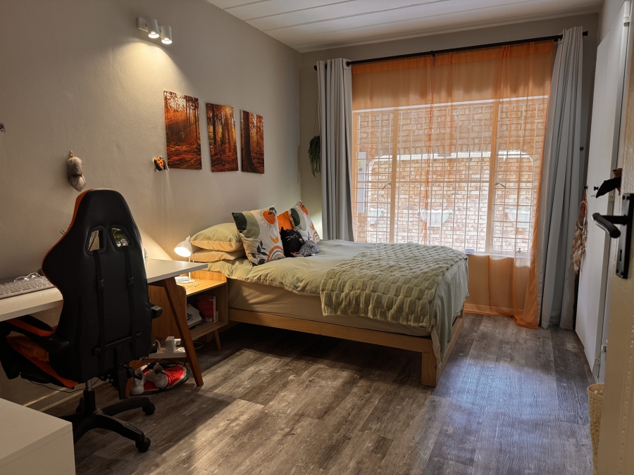 3 Bedroom Property for Sale in Zwartkop Gauteng