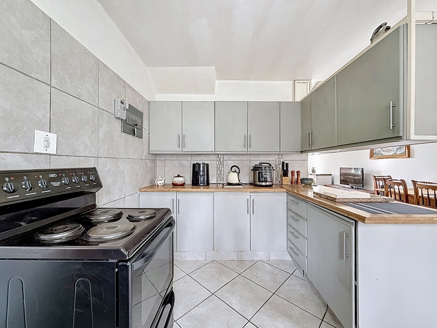 2 Bedroom Property for Sale in Moreleta Park Gauteng