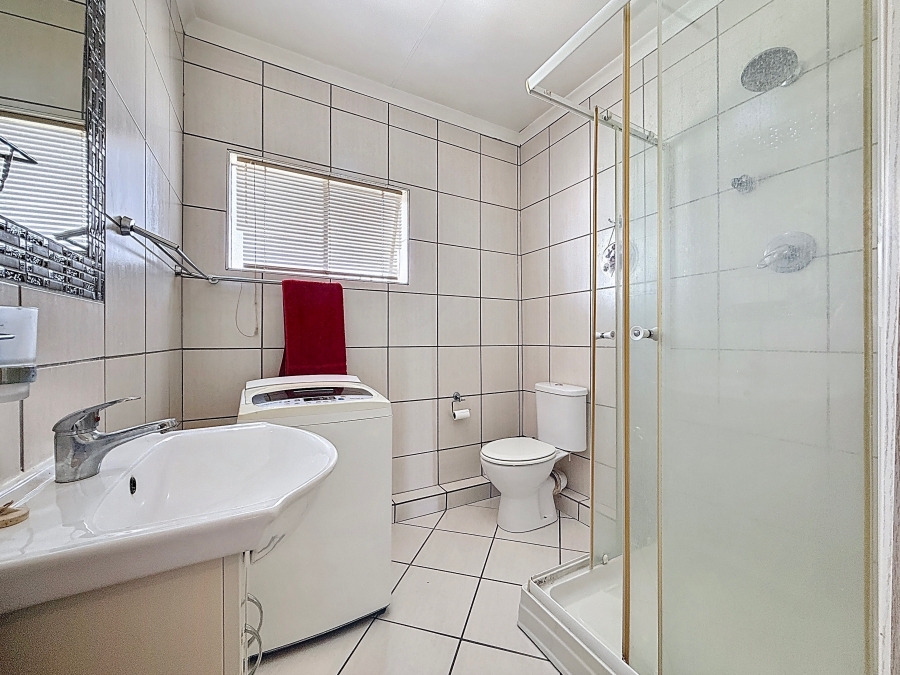 2 Bedroom Property for Sale in Moreleta Park Gauteng