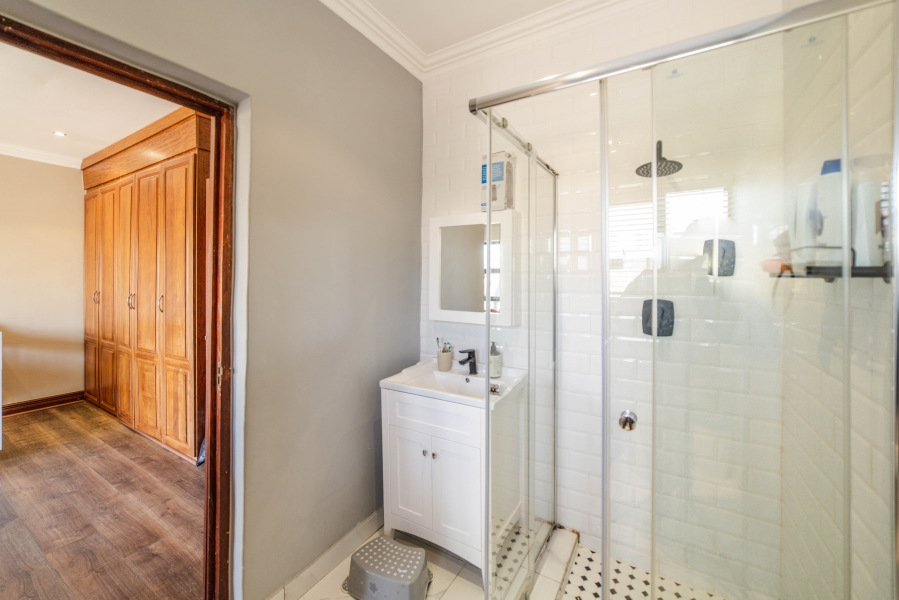 To Let 4 Bedroom Property for Rent in Dainfern Valley Gauteng