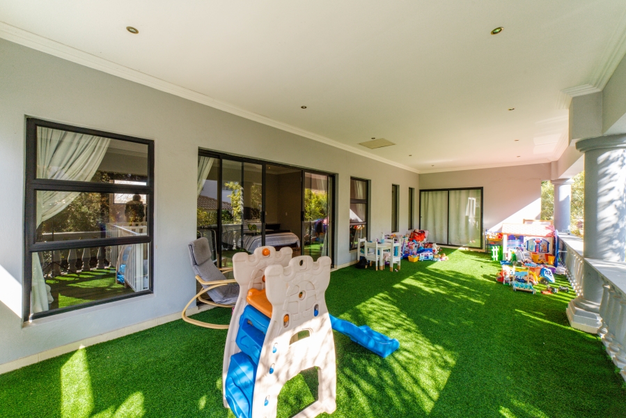 To Let 4 Bedroom Property for Rent in Dainfern Valley Gauteng