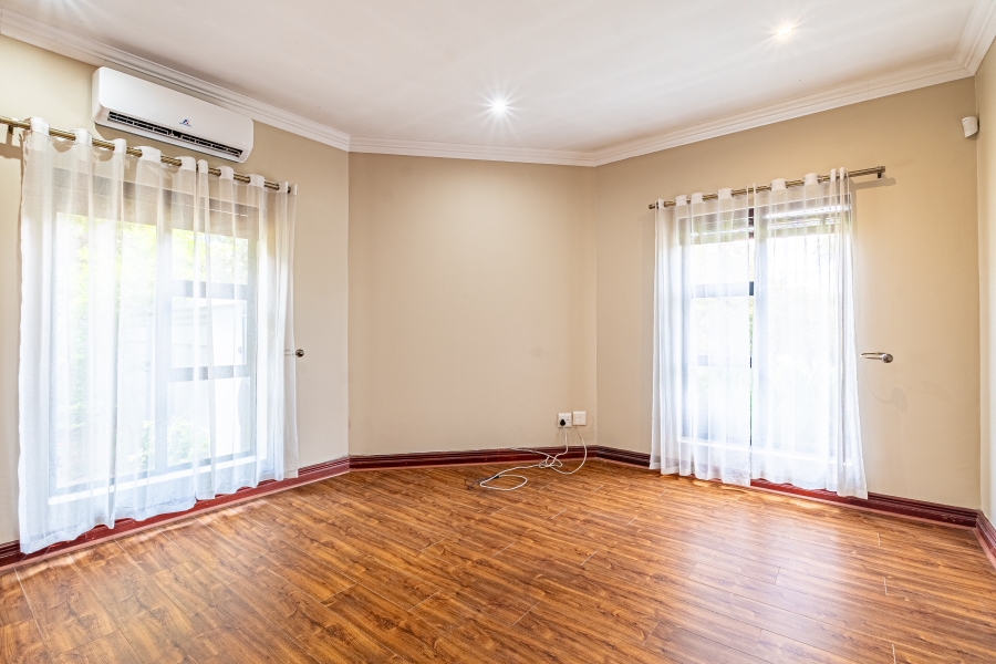 To Let 4 Bedroom Property for Rent in Dainfern Valley Gauteng