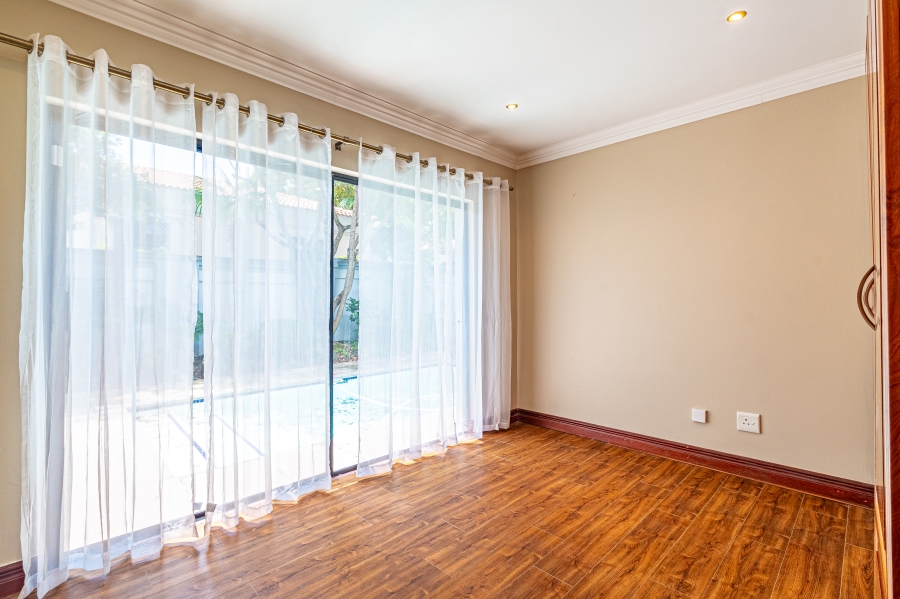 To Let 4 Bedroom Property for Rent in Dainfern Valley Gauteng