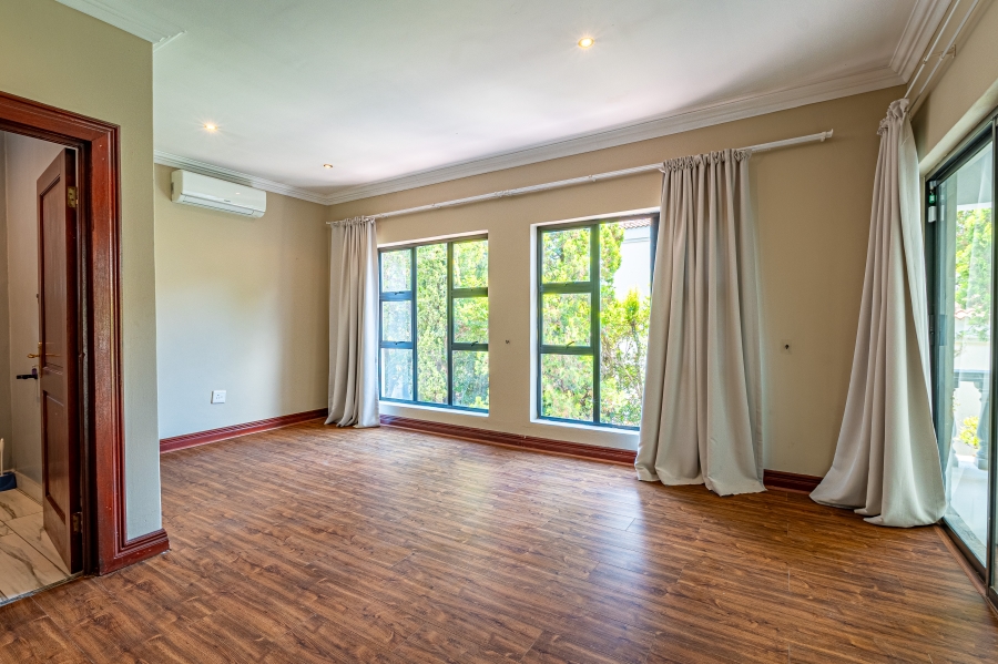 To Let 4 Bedroom Property for Rent in Dainfern Valley Gauteng