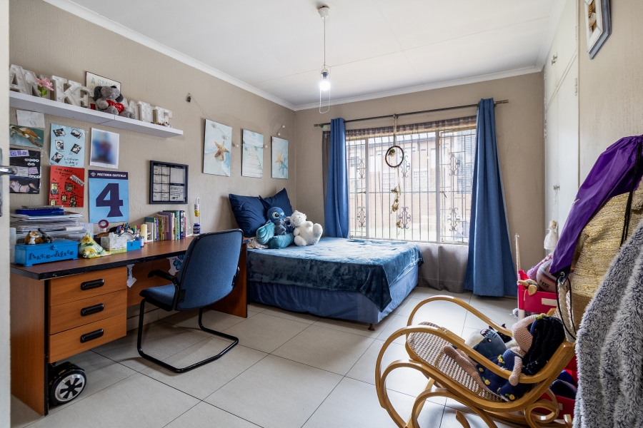 4 Bedroom Property for Sale in Monument Park Gauteng