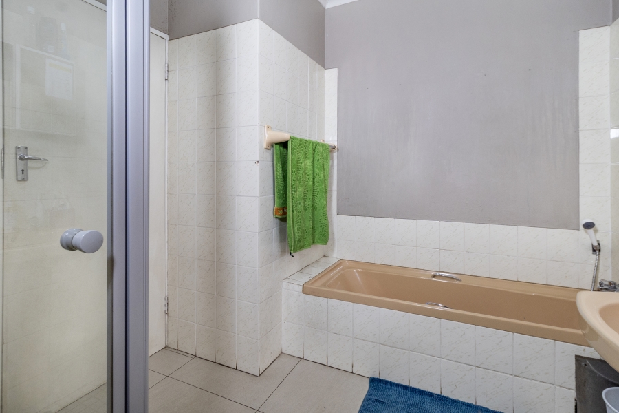 4 Bedroom Property for Sale in Monument Park Gauteng