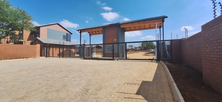 To Let 2 Bedroom Property for Rent in Olympus AH Gauteng
