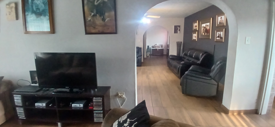 To Let 3 Bedroom Property for Rent in Arcon Park Gauteng