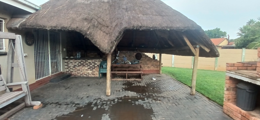 To Let 3 Bedroom Property for Rent in Arcon Park Gauteng