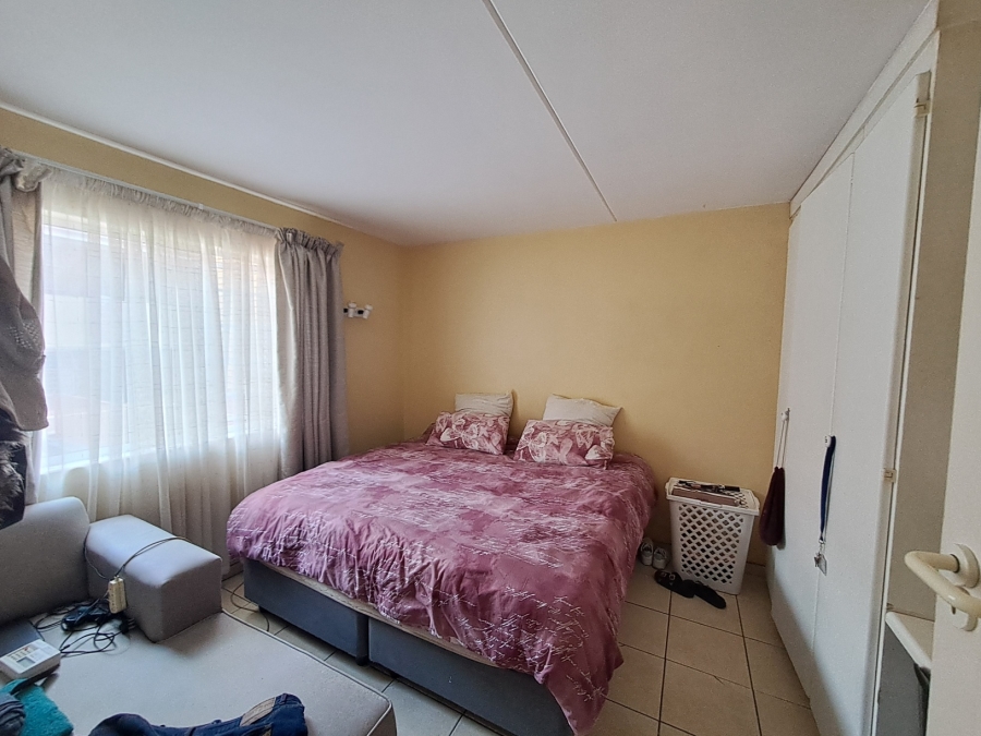 1 Bedroom Property for Sale in Hatfield Gauteng