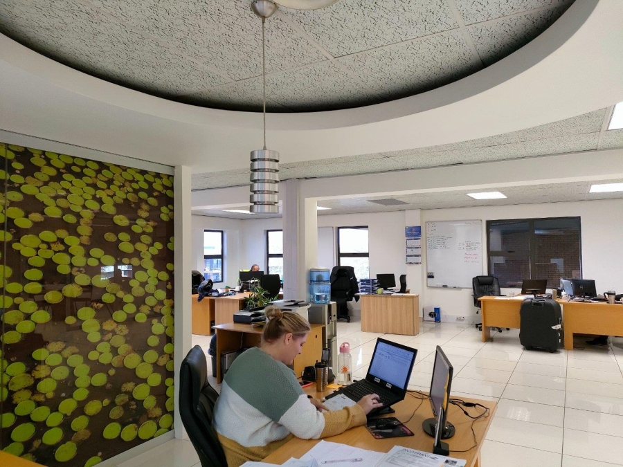 To Let commercial Property for Rent in North Riding Gauteng