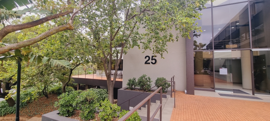 To Let commercial Property for Rent in Woodmead Gauteng