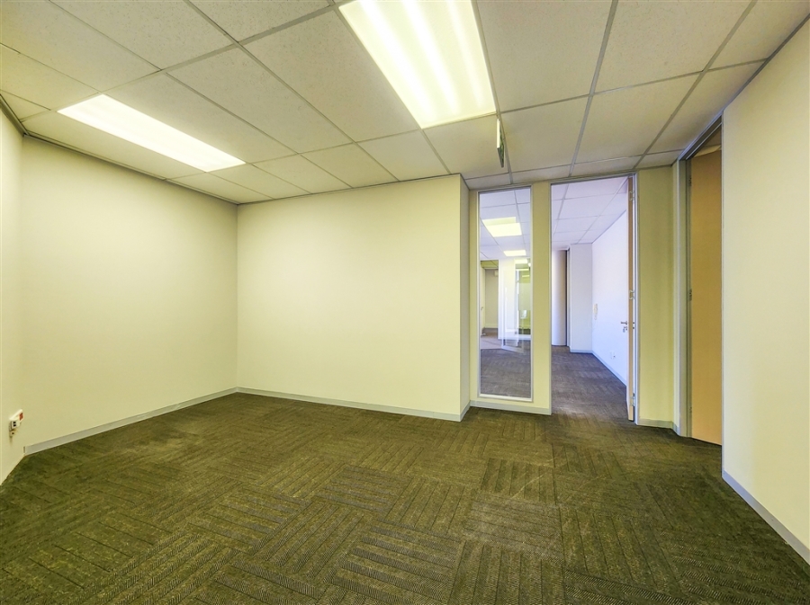 To Let commercial Property for Rent in Fourways Gauteng