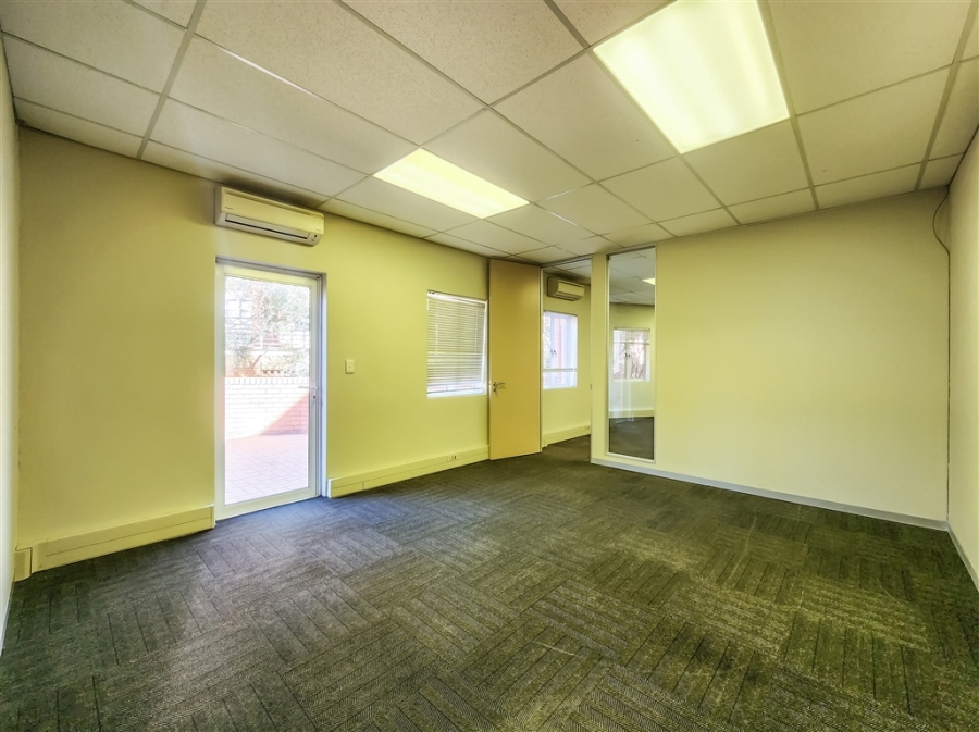 To Let commercial Property for Rent in Fourways Gauteng