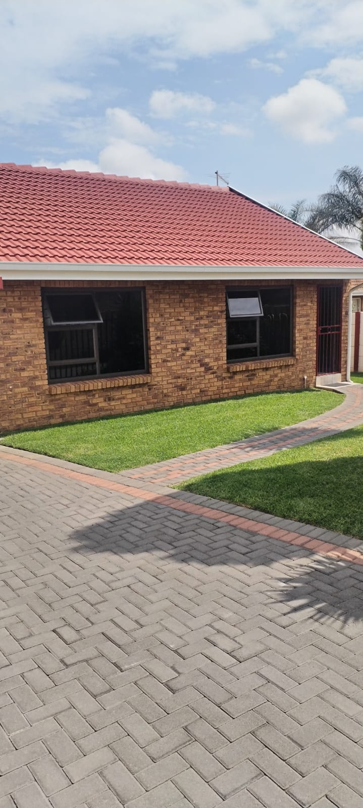 2 Bedroom Property for Sale in Greenhills Ext 3 Gauteng