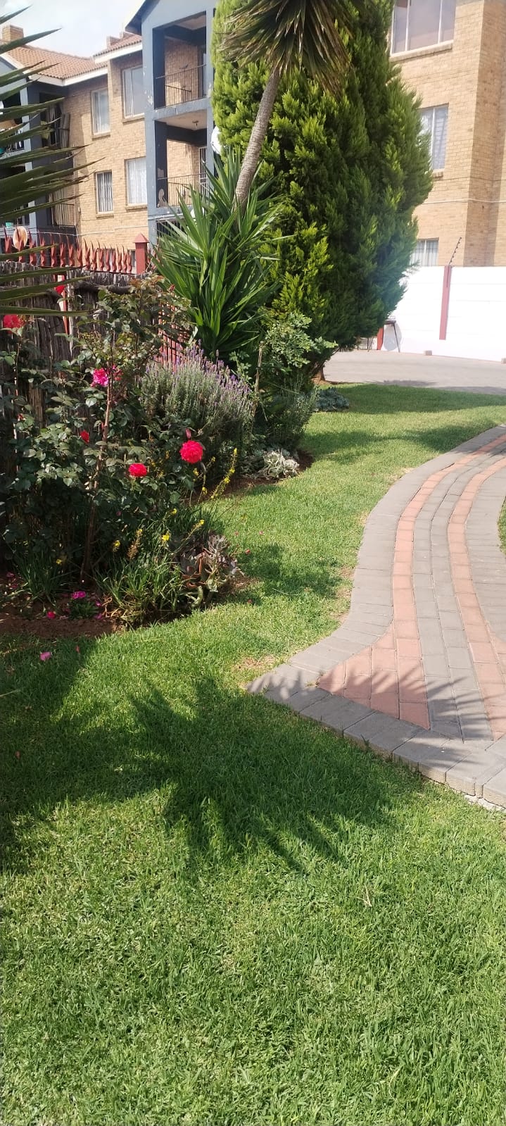 2 Bedroom Property for Sale in Greenhills Ext 3 Gauteng