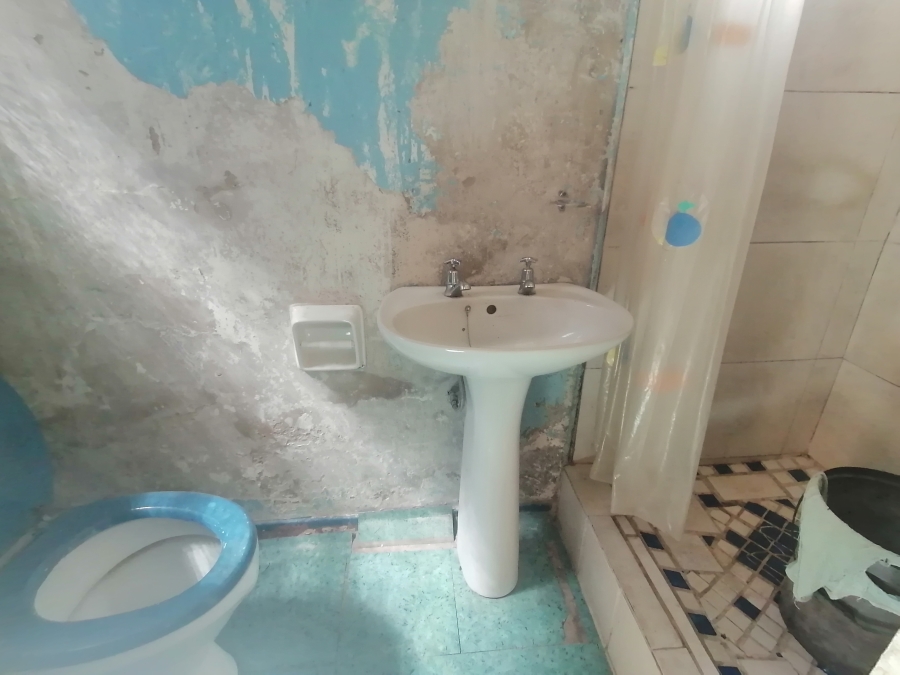 5 Bedroom Property for Sale in Monument Gauteng