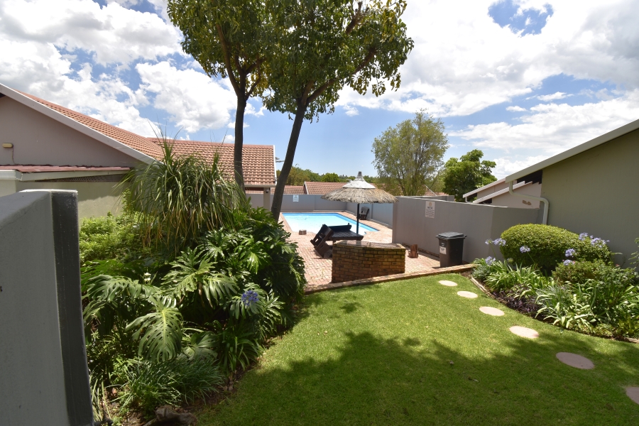 2 Bedroom Property for Sale in Northwold Gauteng